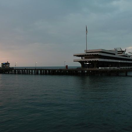 Sukhum City Mini Hotel Sukhumi Bagian luar foto