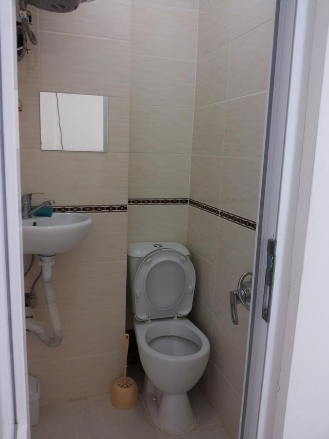 Sukhum City Mini Hotel Sukhumi Bagian luar foto