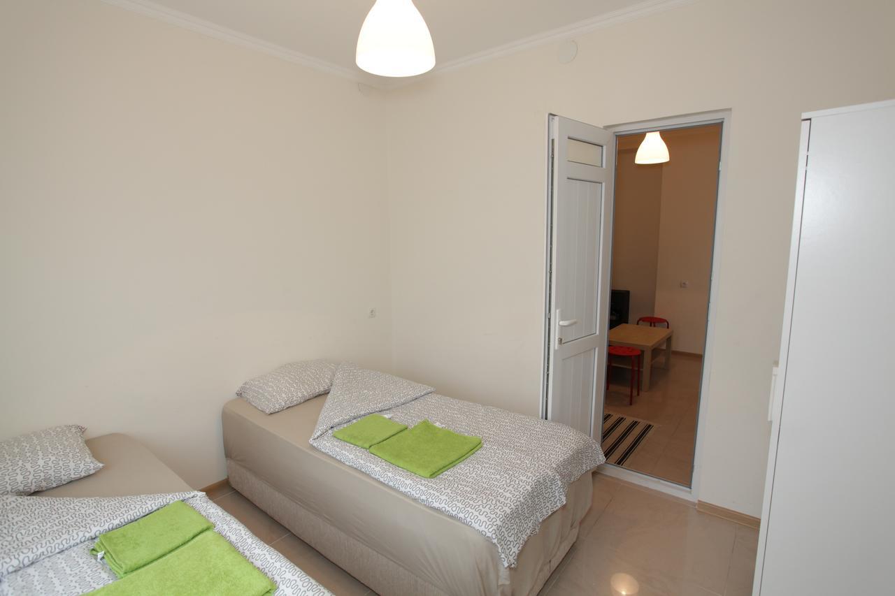 Sukhum City Mini Hotel Sukhumi Ruang foto